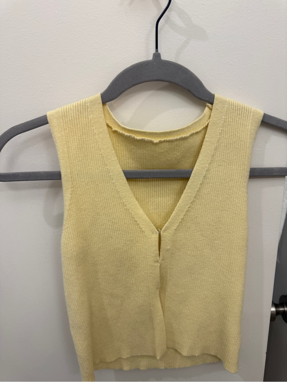 Light Yellow V-Neck Knit Tank Top